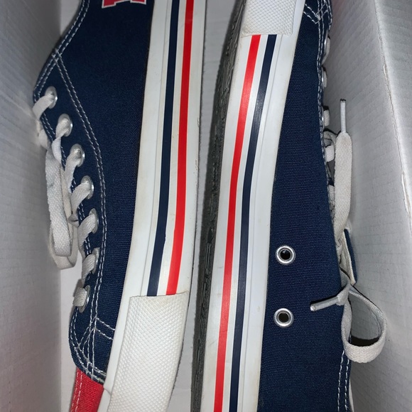 SKICKS OLE MISS UNIVERSITY OF MS SHOES - Picture 14 of 14